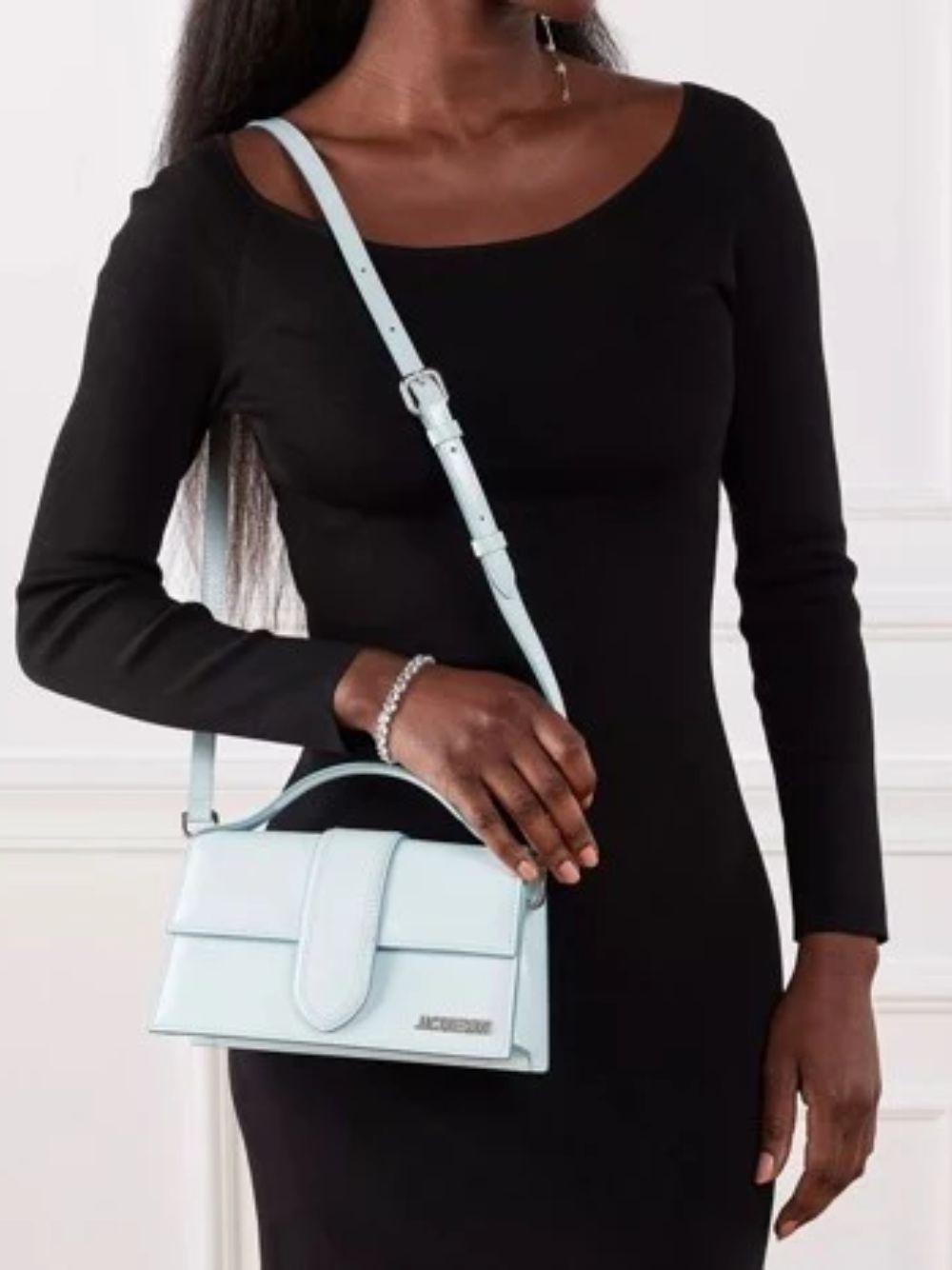 Borsa a mano Jacquemus Le Grand Bambino in pelle azzurra