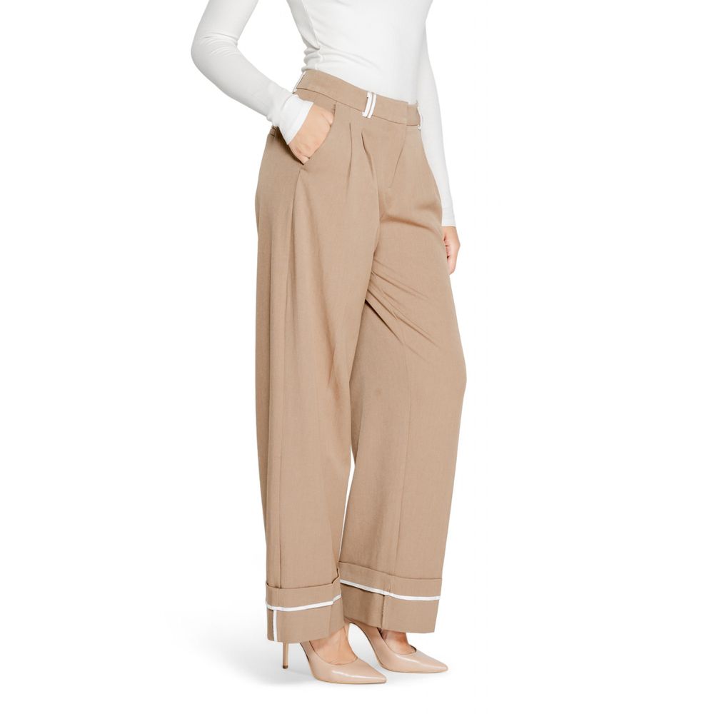 Solo pantaloni casual in poliestere riciclato marrone