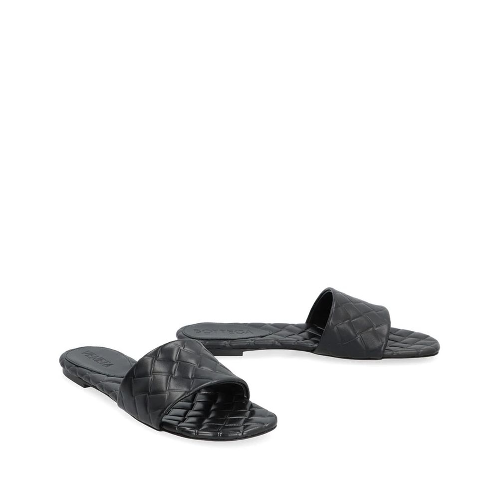 Mules in pelle di agnello nera Bottega Veneta