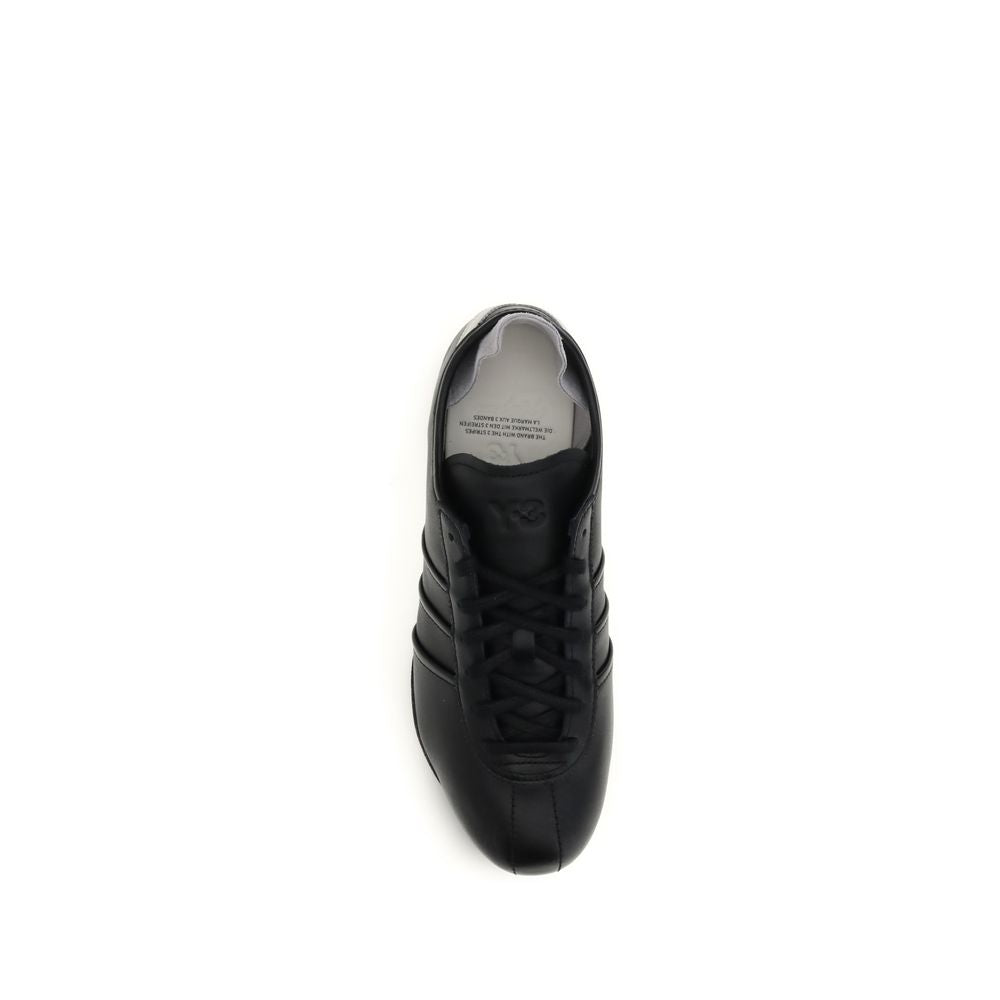 Y-3 Sneakers athletic in pelle di vitello nera Bos Taurus