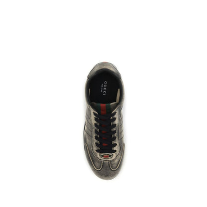 Baskets basses Gucci en cuir de veau noir Bos Taurus