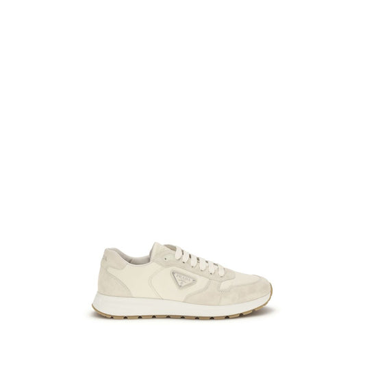 Sneakers basse Prada in nylon beige