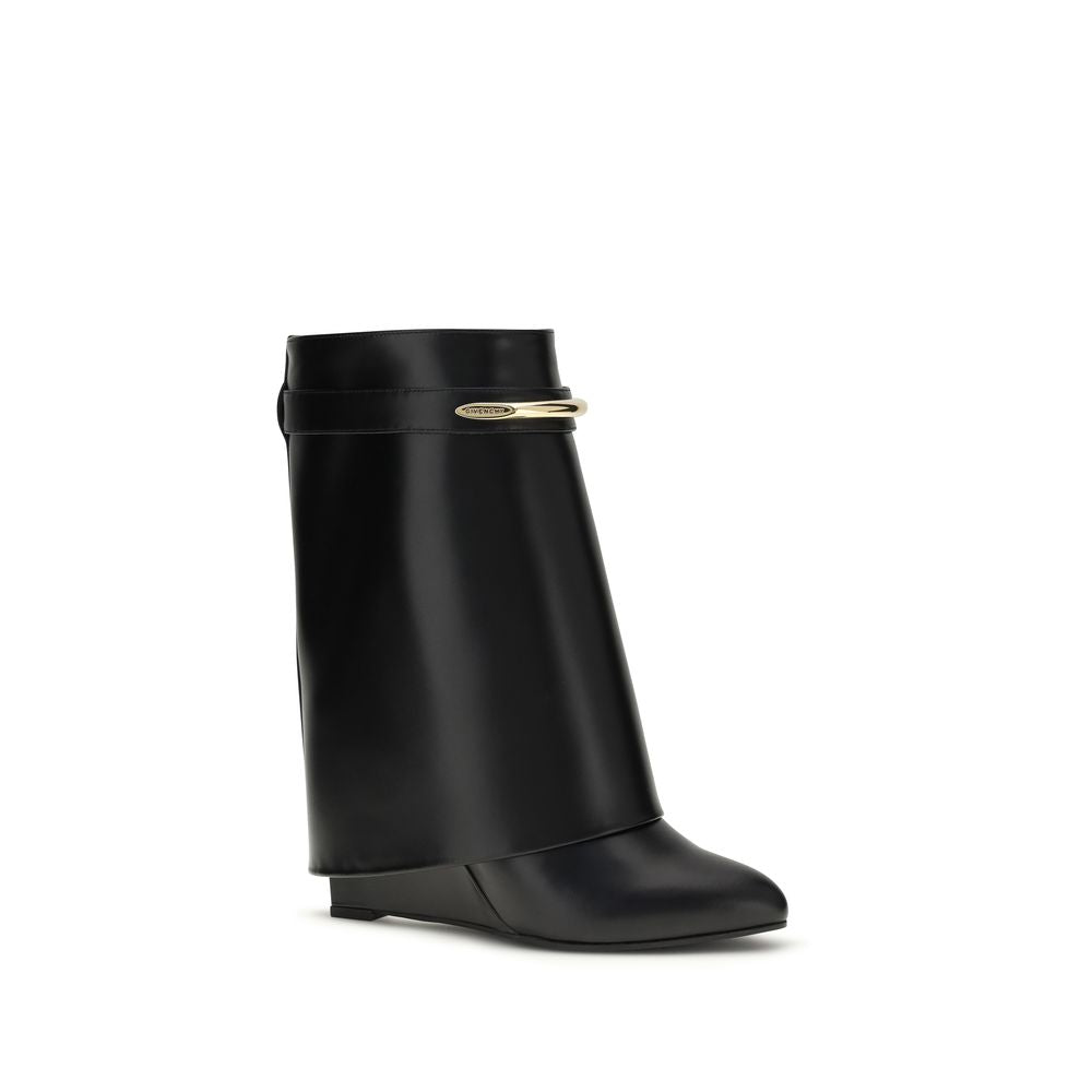 Givenchy Bottines en cuir de veau noir Bos Taurus