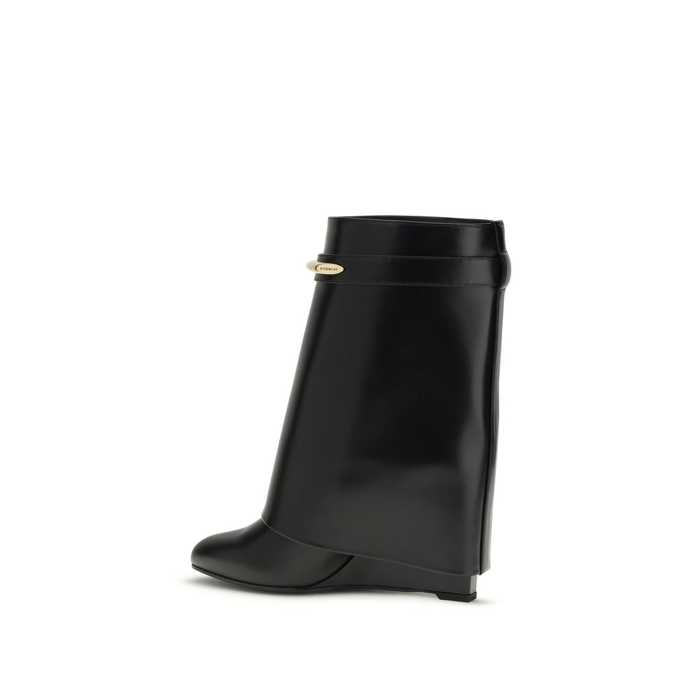 Givenchy Bottines en cuir de veau noir Bos Taurus