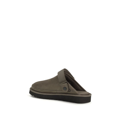 Mules UGG in pelle di vitello marrone Bos Taurus