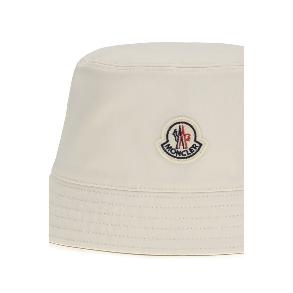 Cappello alla pescatora Moncler in poliestere bianco