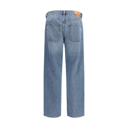 Jeans Diesel Blu in Cotone a Vestibilità Comoda