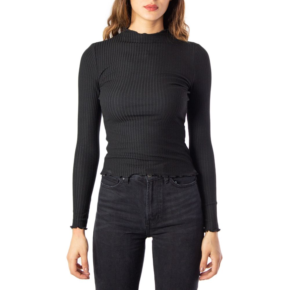 Seulement un col roulé noir en polyester