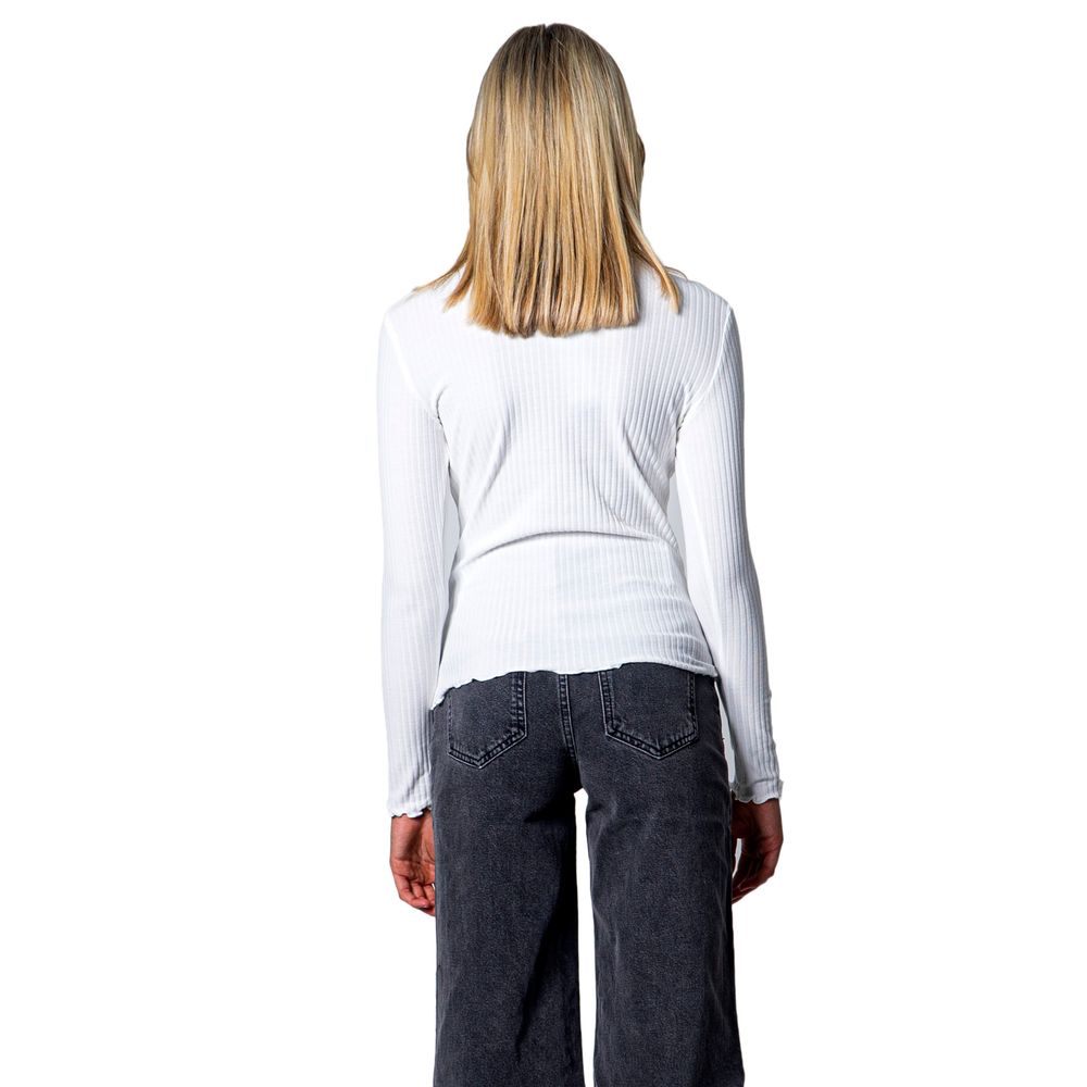 Uniquement un col roulé blanc en polyester