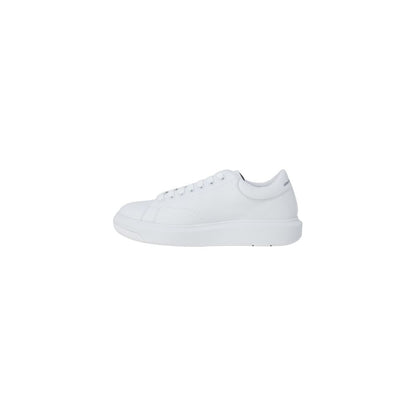 Sneakers basse Armani Exchange in pelle bianca