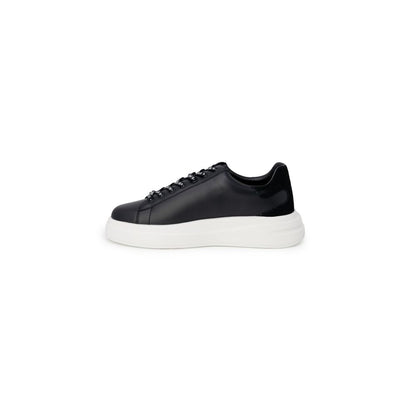 Guess Sneakers Basse in Polietilene Nere