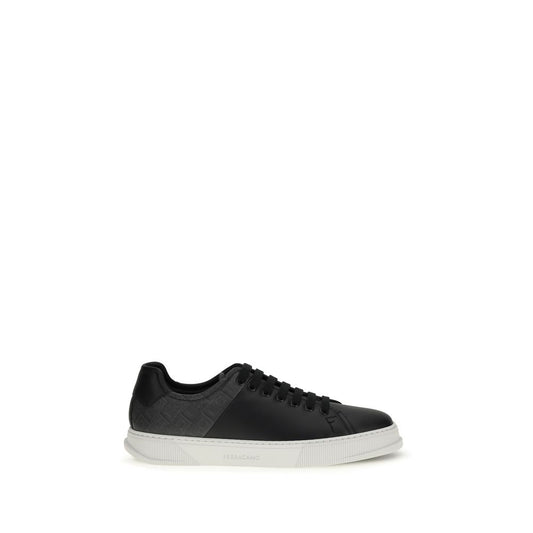 Ferragamo Sneakers Basse in Pelle di Vitello Nera Bos Taurus