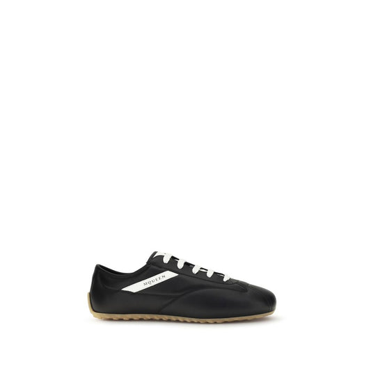 Alexander McQueen Sneakers basse in pelle di vitello nera Bos Taurus