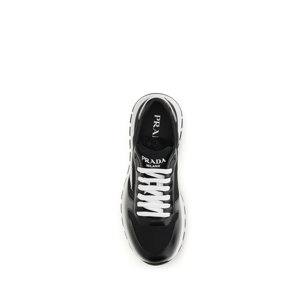 Sneakers sportive Prada in poliammide riciclata nera