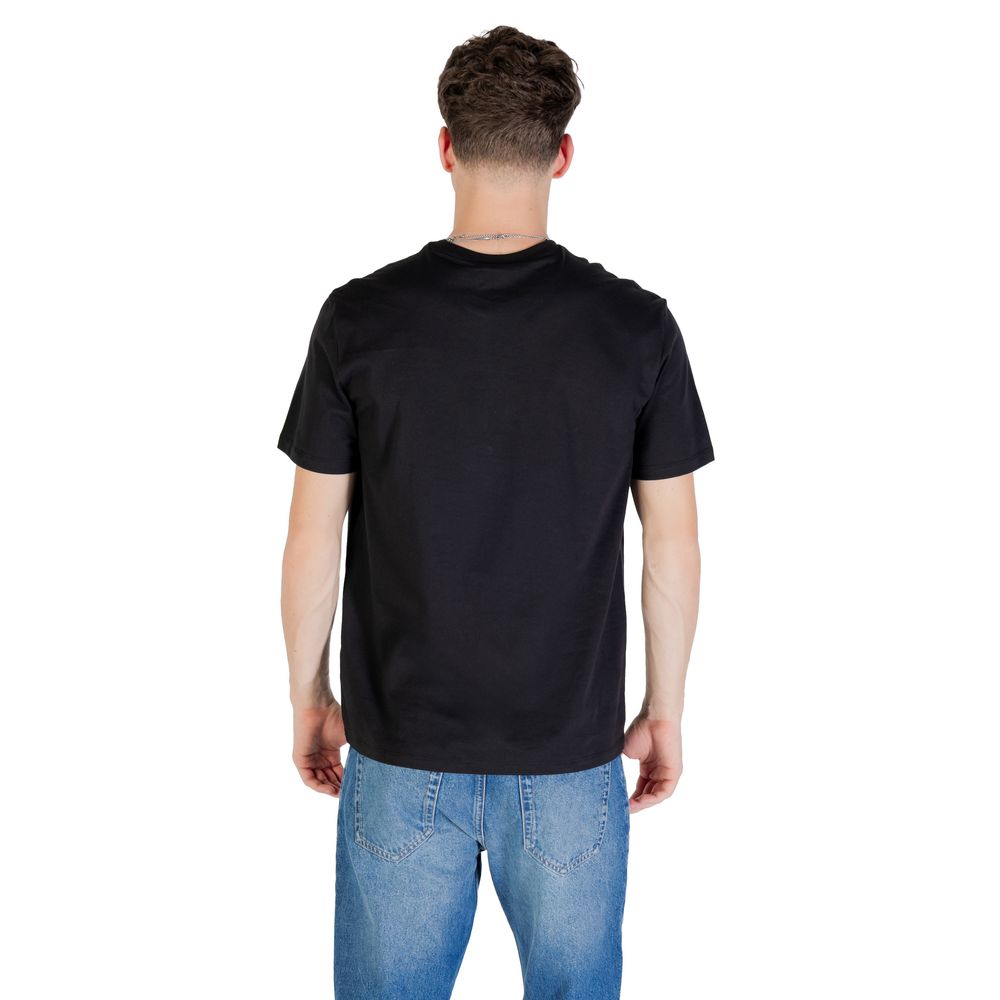 T-shirt Calvin Klein Jeans in cotone nero