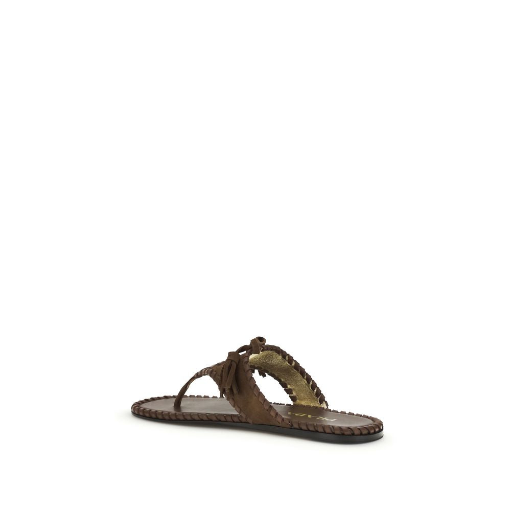 Sandales plates Prada en cuir de veau marron