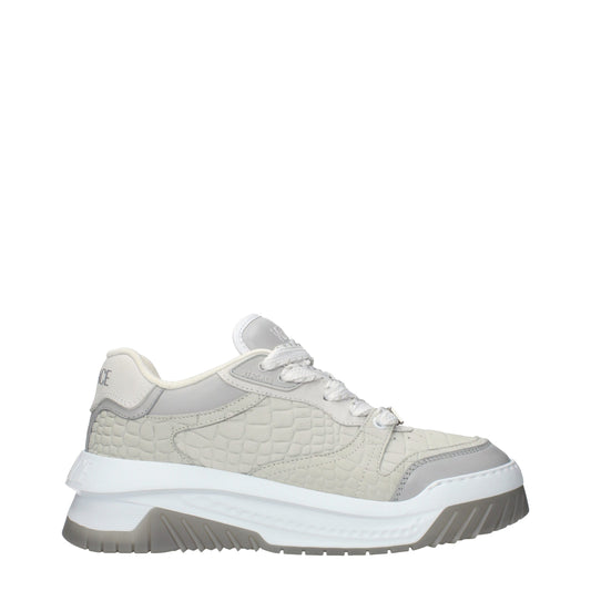 Sneakers basse Versace in pelle grigia