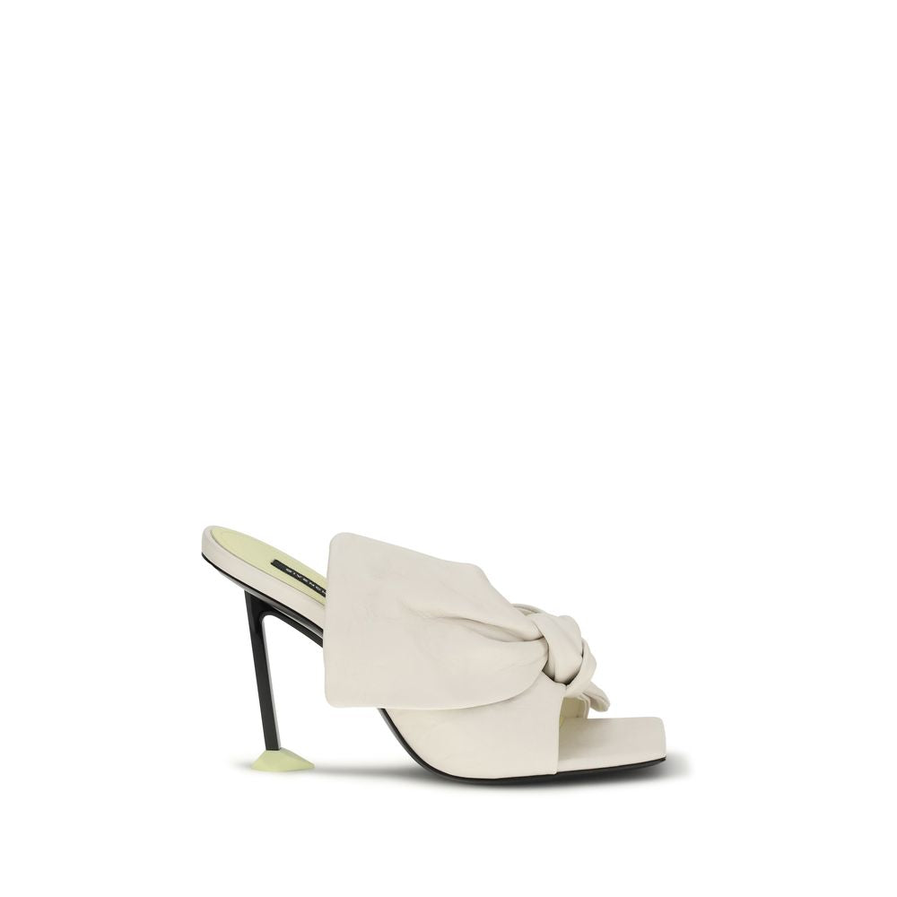 Mules Givenchy en cuir blanc d'Ovis Aries