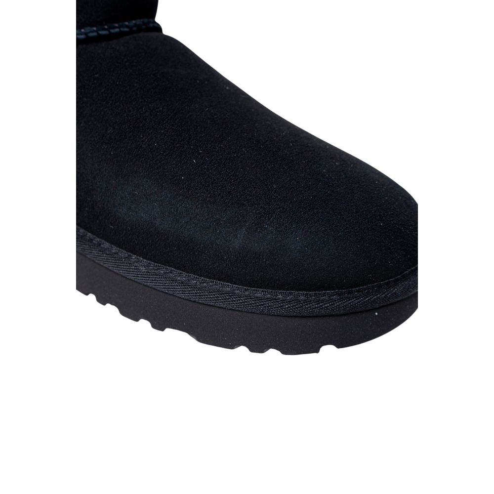 Stivaletti UGG in pelle scamosciata nera