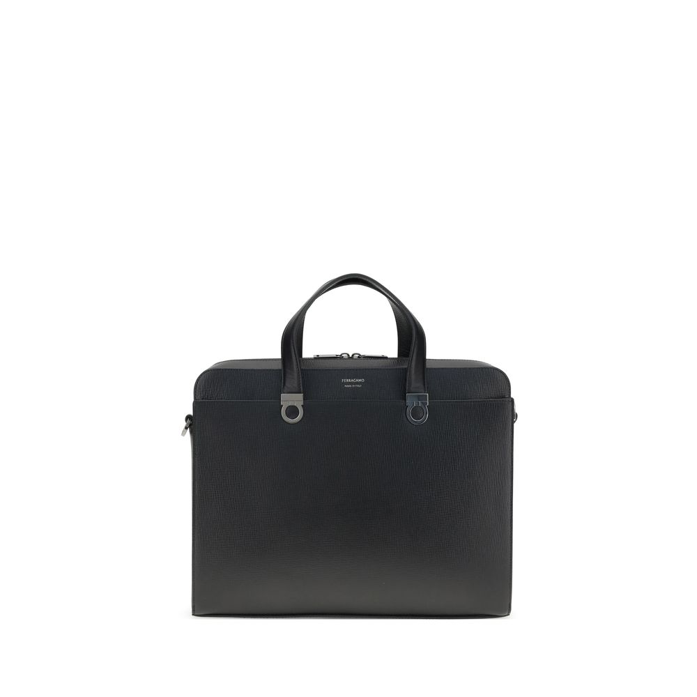 Borsetta Ferragamo Bos Taurus in pelle di vitello nera