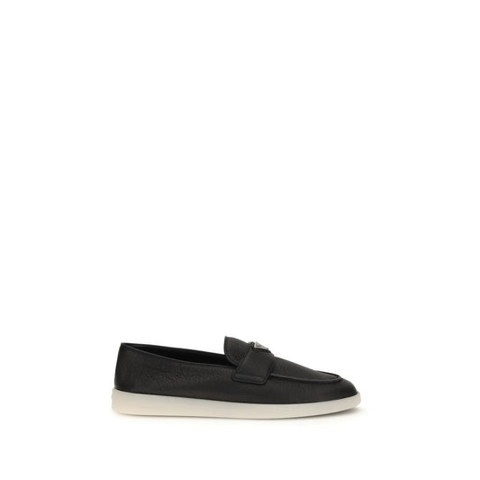 Mocassini slip-on Prada in pelle di vitello nera Bos Taurus