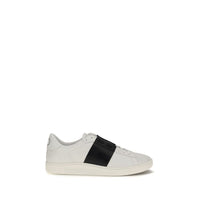 Baskets basses en cuir de veau noir Bos Taurus Valentino Garavani