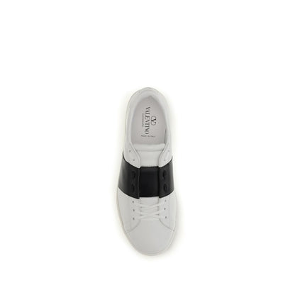 Baskets basses en cuir de veau noir Bos Taurus Valentino Garavani