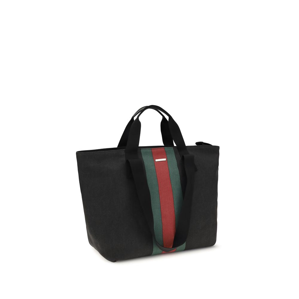 Gucci Schultertasche aus schwarzem Stoff
