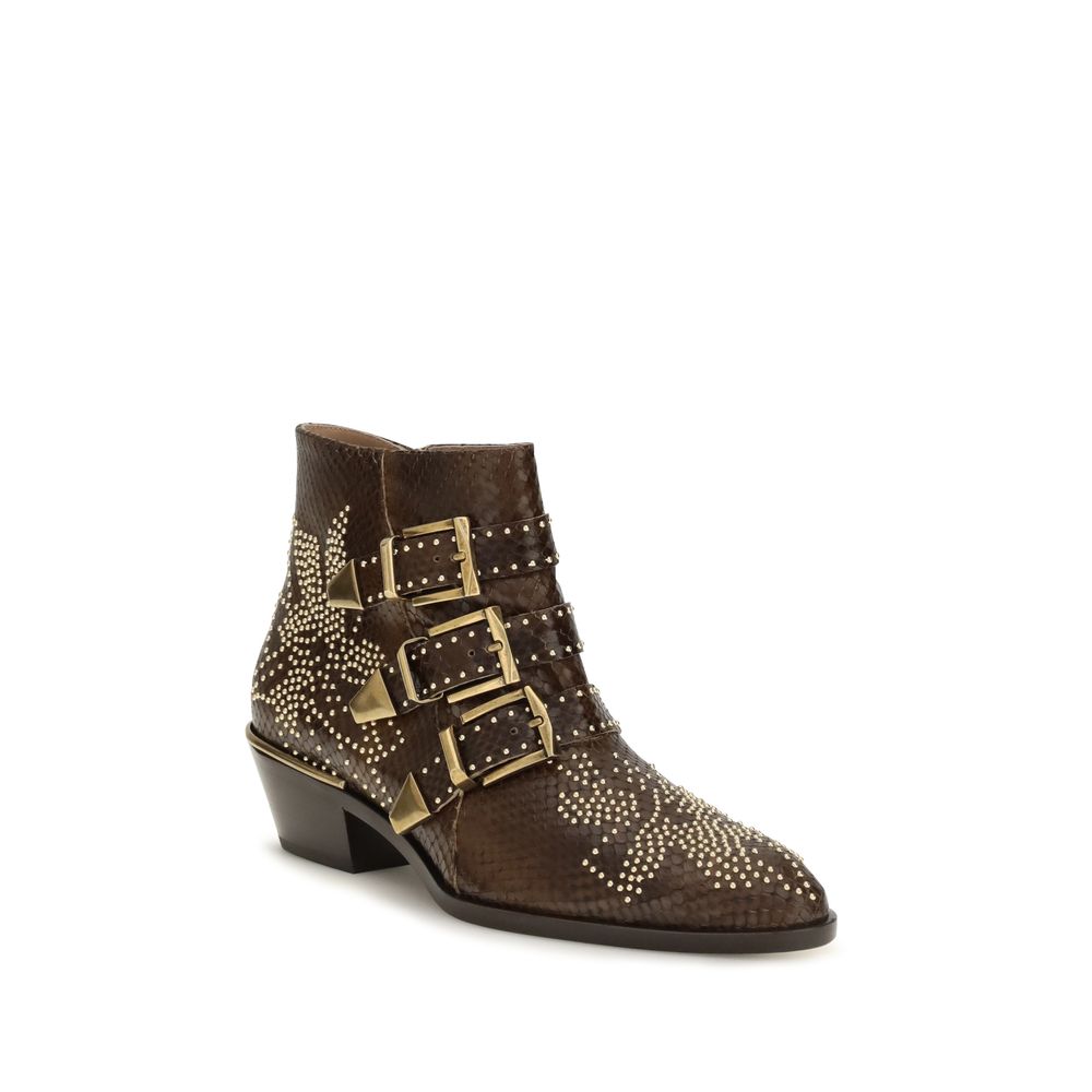 Stivaletti Chloé in pelle di vitello marrone Bos Taurus