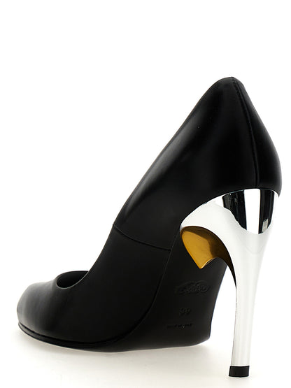 Décolleté con tacco alto Alexander McQueen in pelle di agnello nera