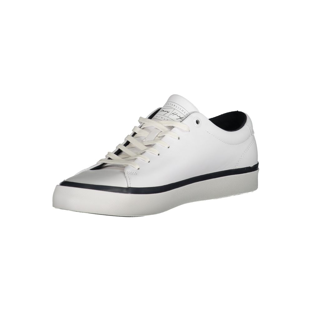 Tommy Hilfiger: Eleva il Tuo Stile con le Eleganti Sneakers Bianche