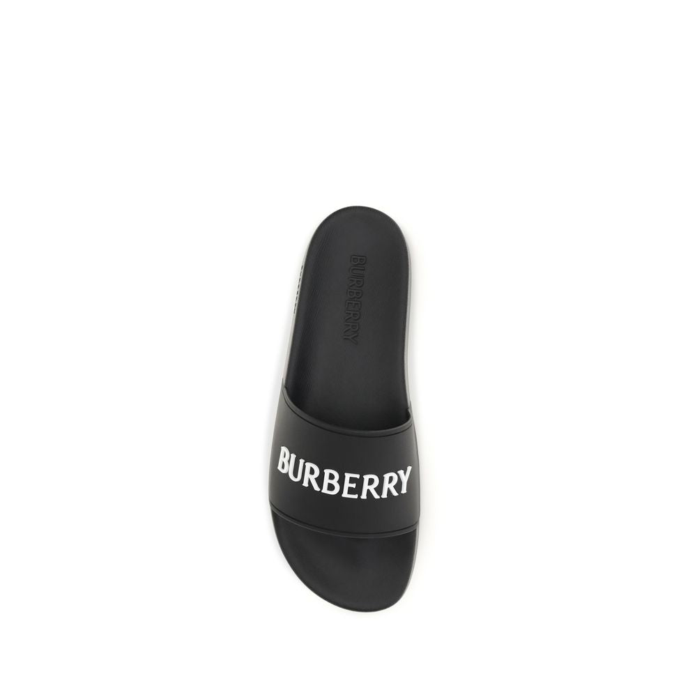 Sandales Burberry en caoutchouc noir