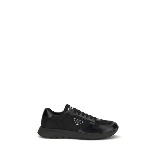 Sneakers sportive Prada in poliammide riciclata nera