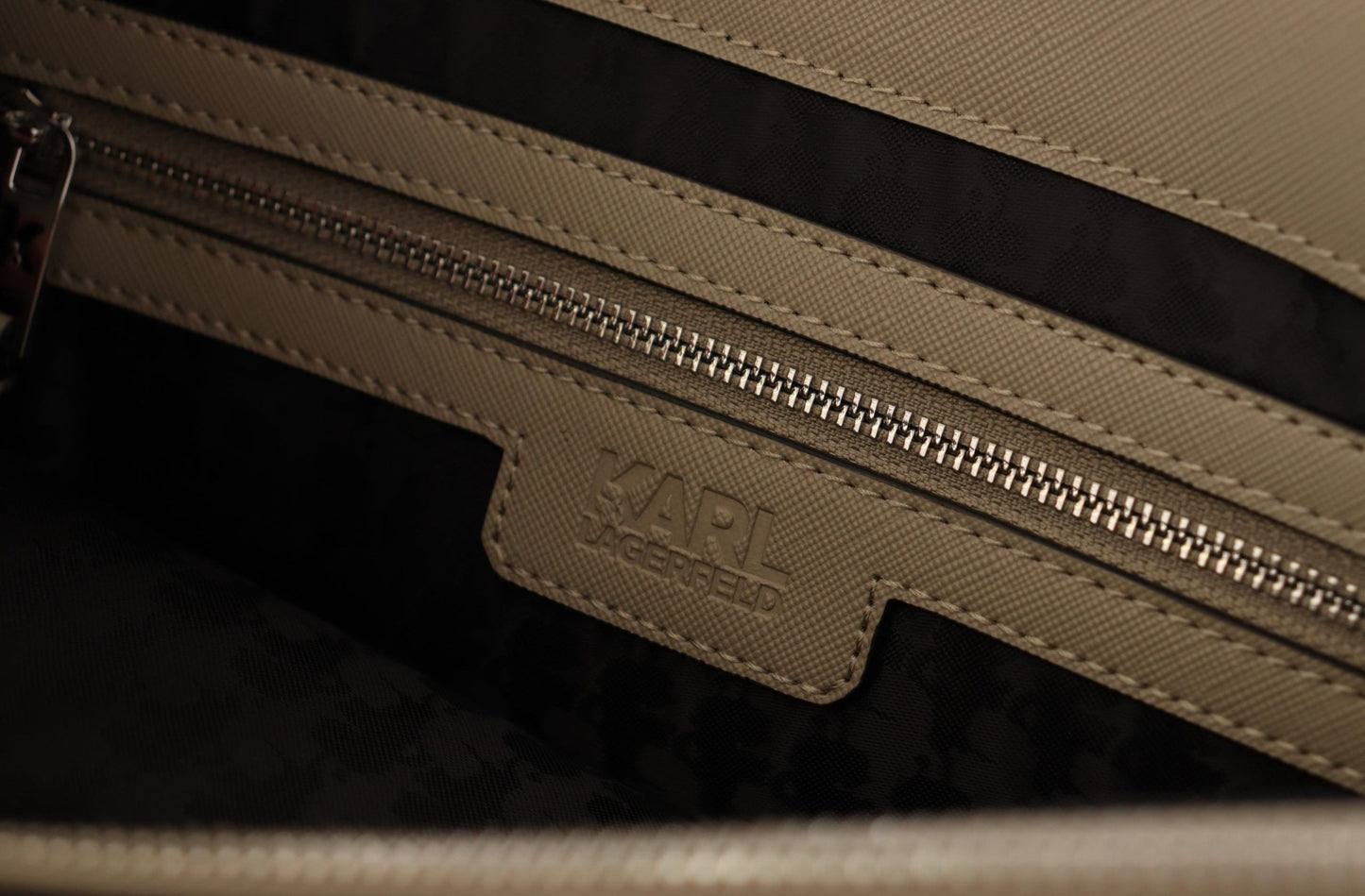 Sac cabas bandoulière Karl Lagerfeld vert sauge en polyuréthane
