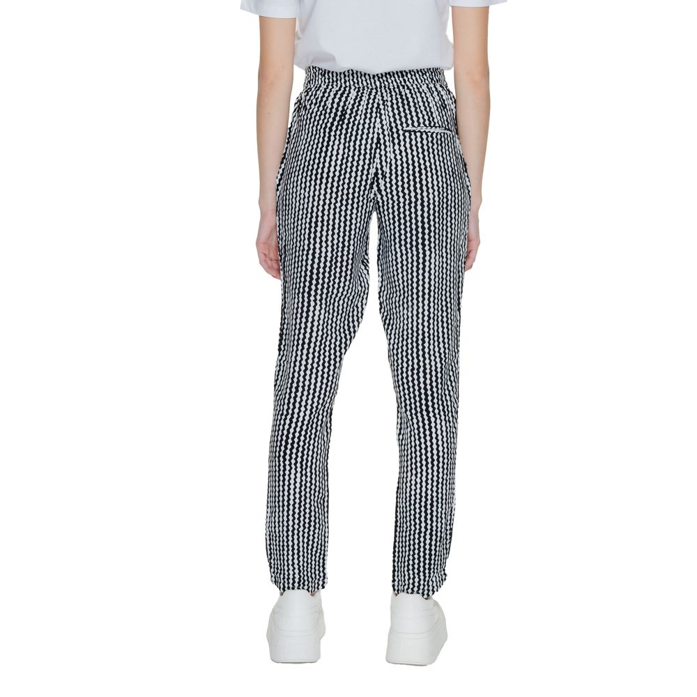 Solo pantaloni casual in viscosa nera