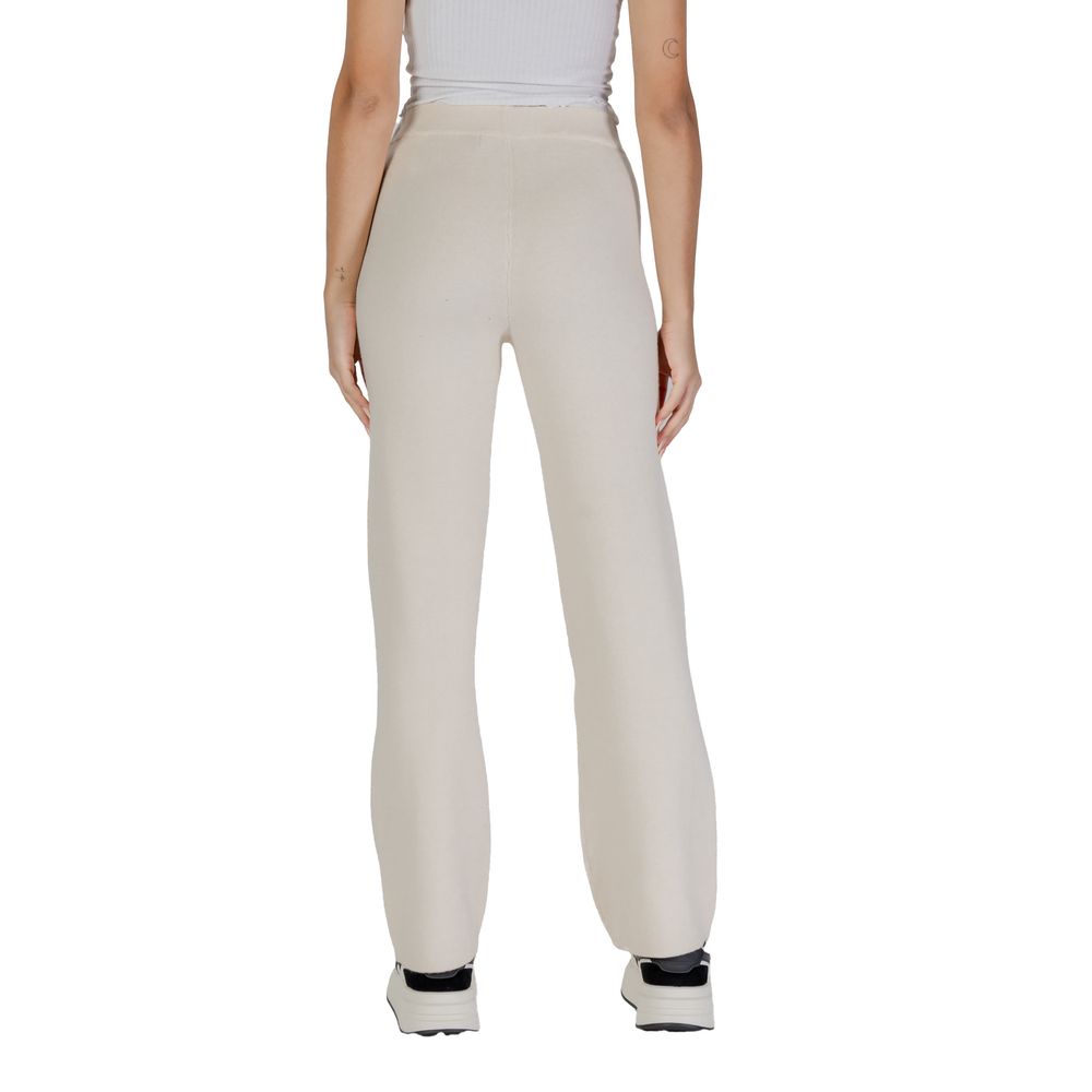Pantaloni casual in viscosa color crema Vero Moda
