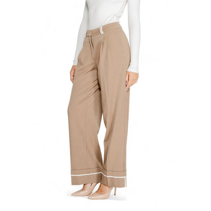 Solo pantaloni casual in poliestere riciclato marrone