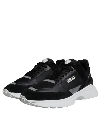 Scarpe da ginnastica basse Versace in tessuto nero con Medusa