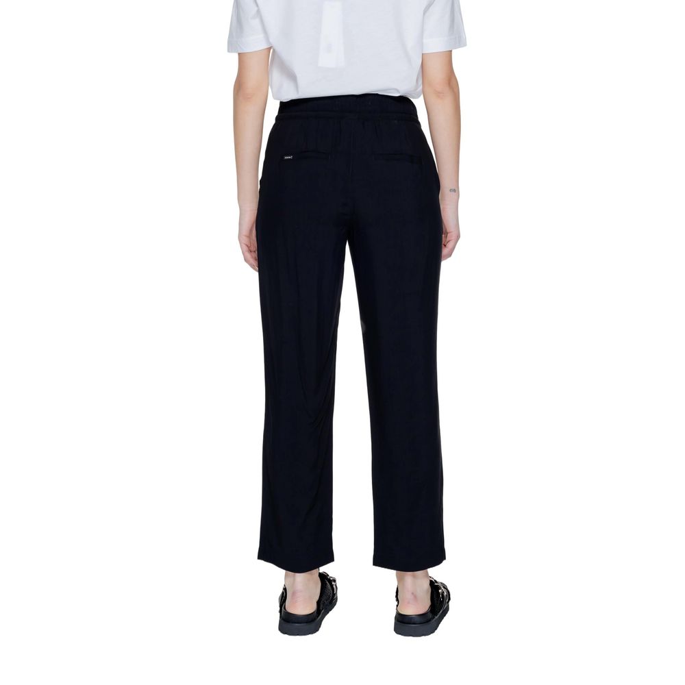 Pantaloni casual in viscosa nera Street One