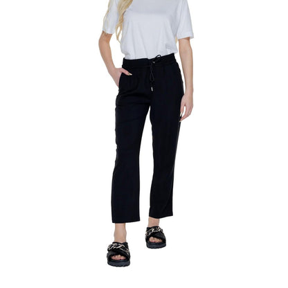 Pantaloni casual in viscosa nera Street One
