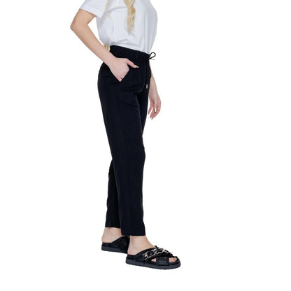 Pantaloni casual in viscosa nera Street One