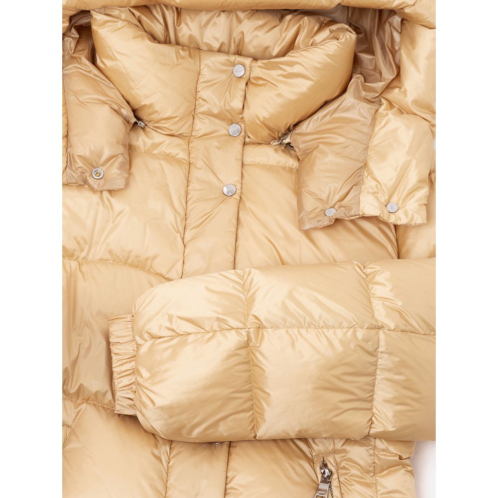 Ajouter un manteau en polyamide jaune