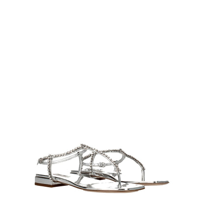 Sandali infradito in pelle grigia Miu Miu
