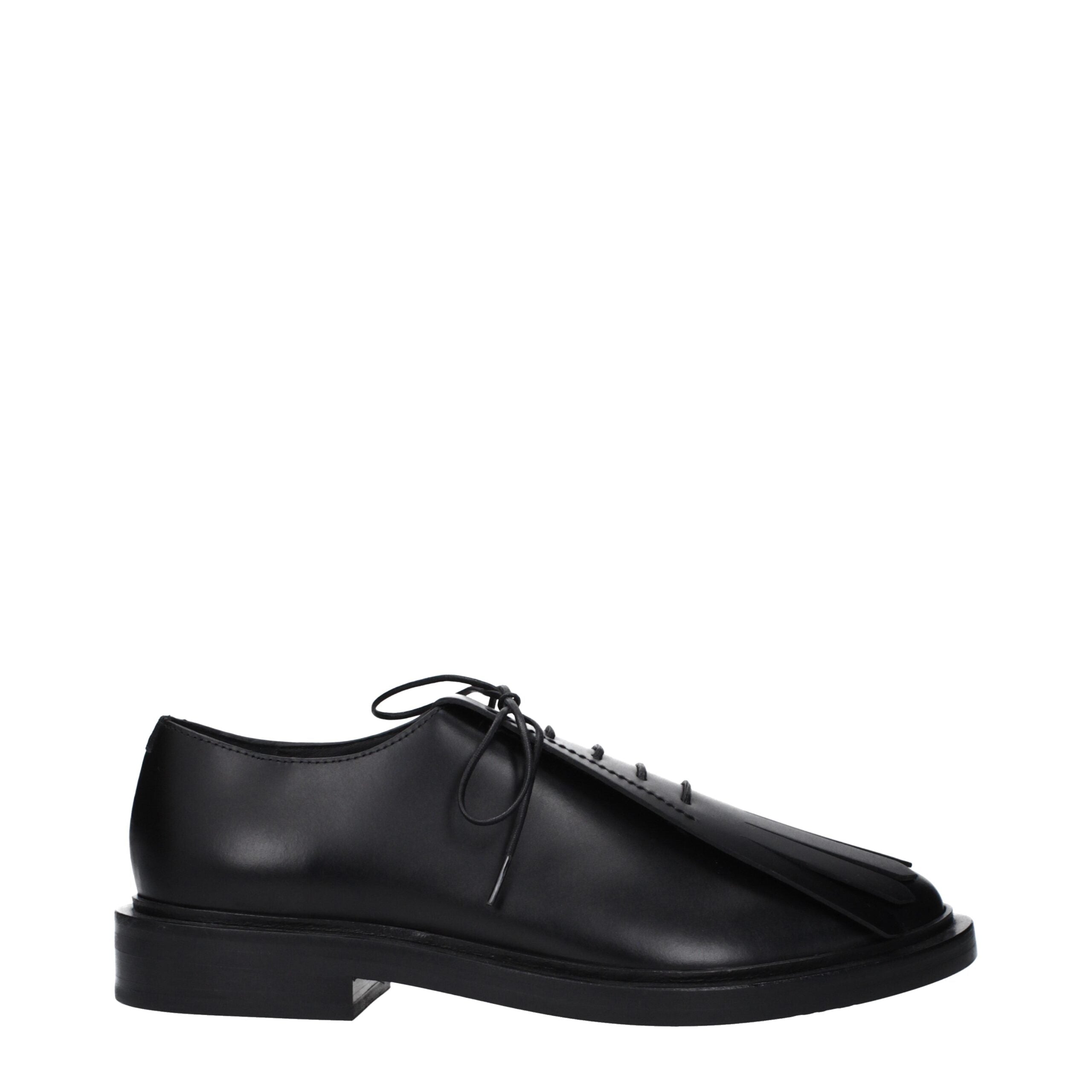 Chaussures Oxford et derbies en cuir noir Max Mara