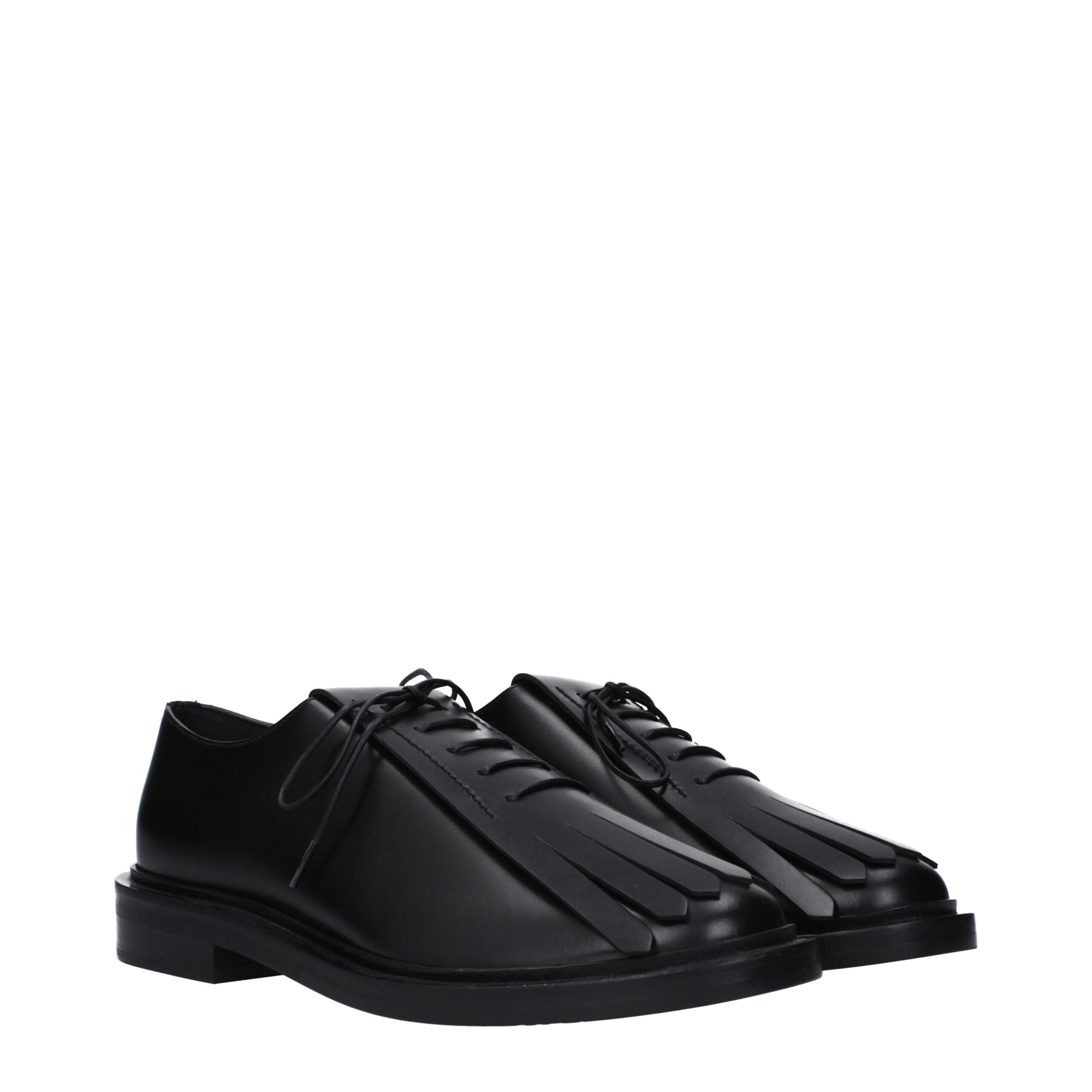 Chaussures Oxford et derbies en cuir noir Max Mara