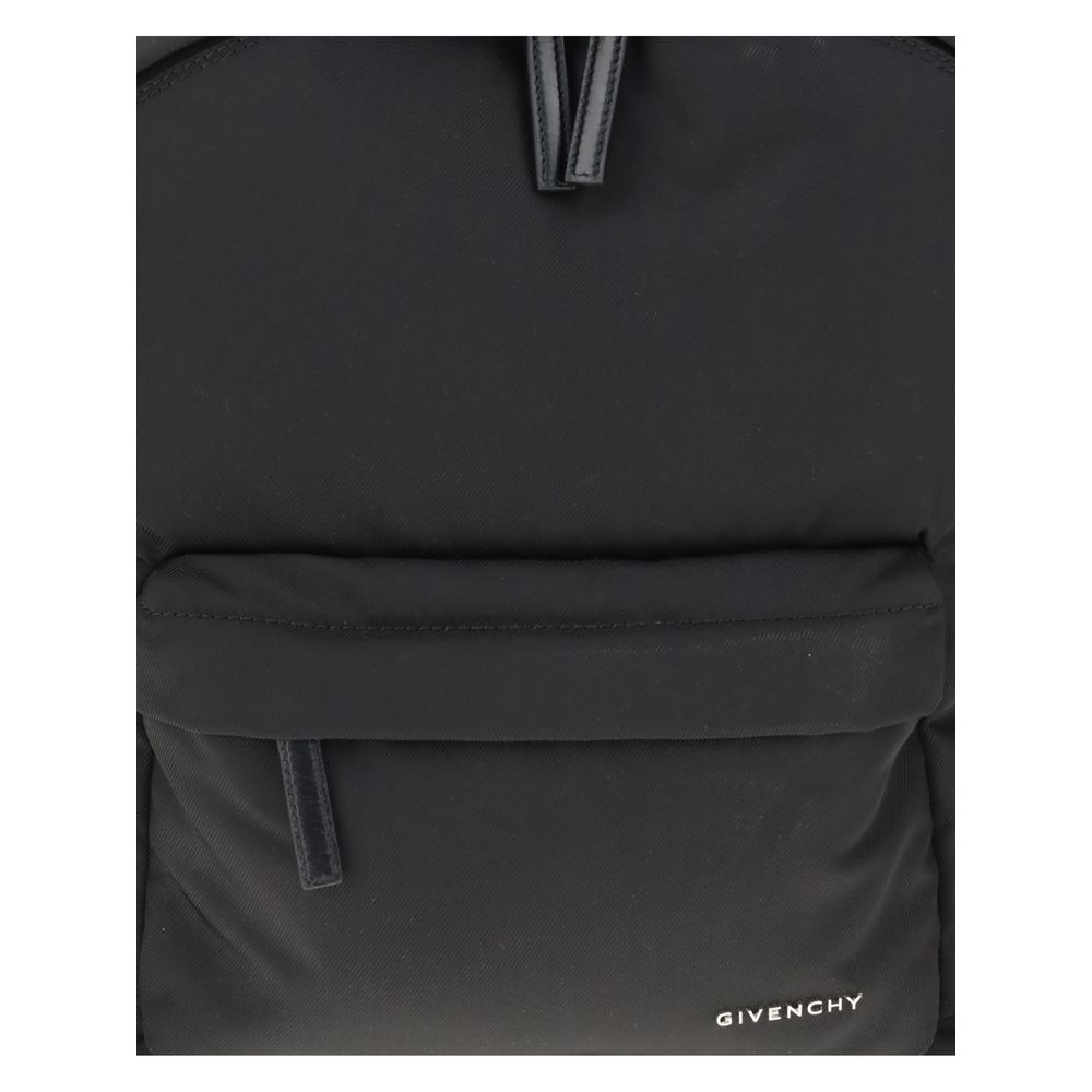 Sac à dos Givenchy en polyamide noir