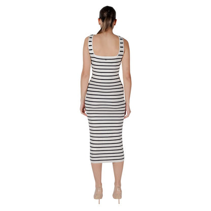 Robe longue beige en viscose Morgan De Toi