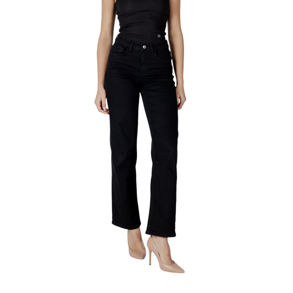 Jeans ICHI in cotone nero dalla vestibilità rilassata
