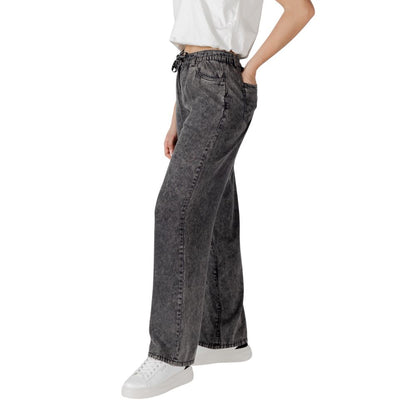 Solo pantaloni casual in lyocell nero