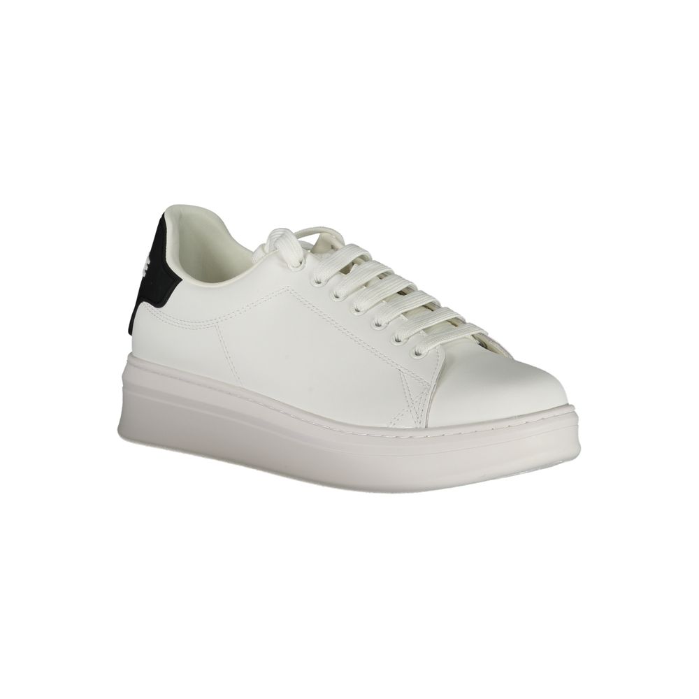 Baskets Gaelle Paris blanches en polyuréthane pour homme